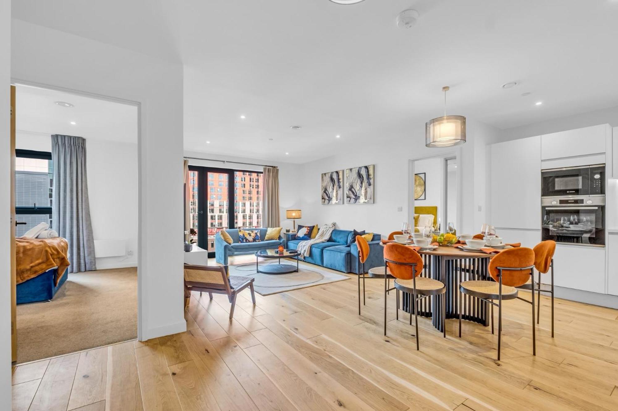 Luxurious & Glamorous Centrally Located 2 Bedroom 2 Bathroom Apartment - Central Birmingham - Secure Parking - Netflix Extérieur photo