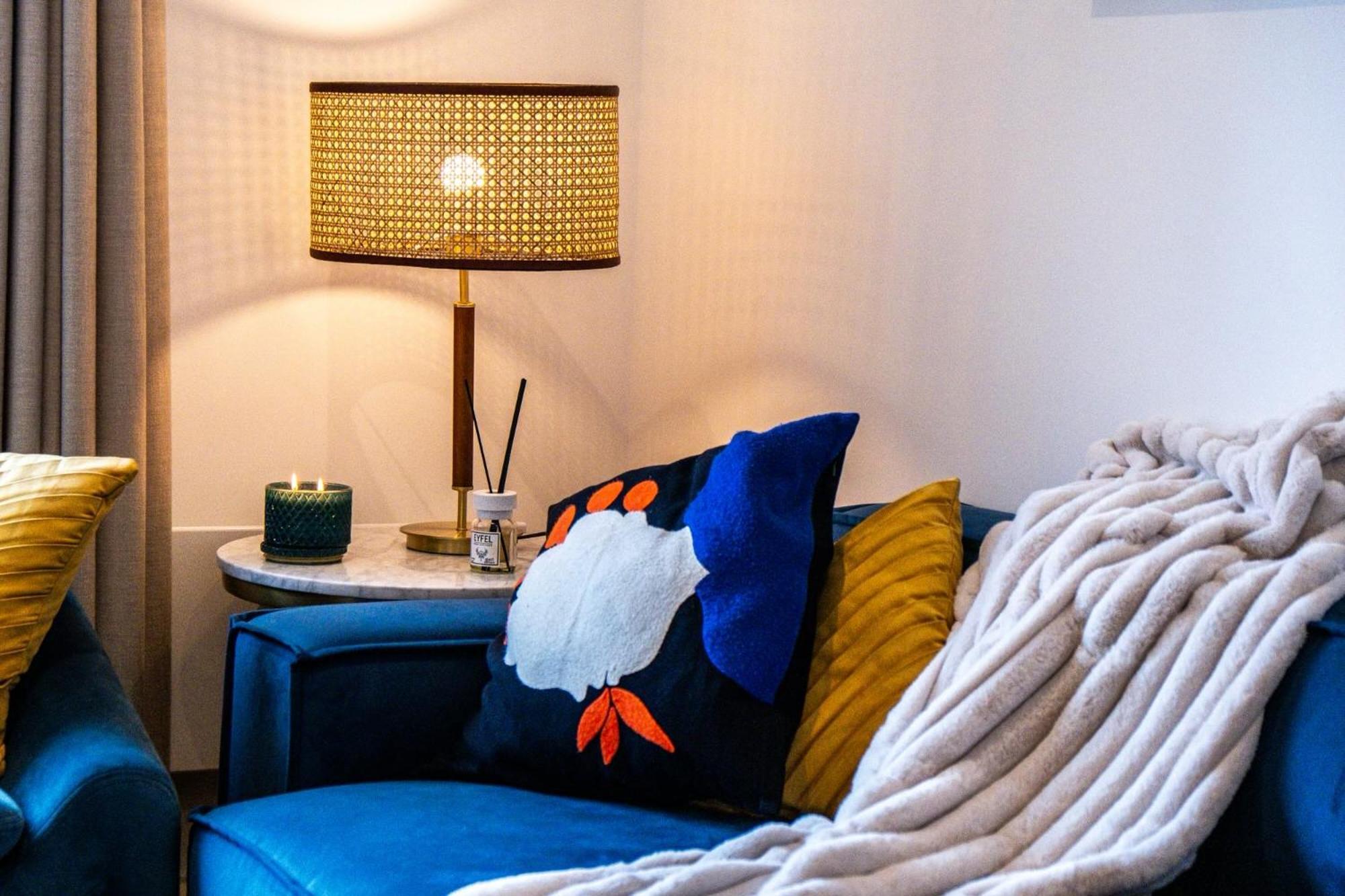 Luxurious & Glamorous Centrally Located 2 Bedroom 2 Bathroom Apartment - Central Birmingham - Secure Parking - Netflix Extérieur photo